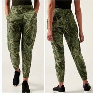 Athleta Brooklyn stretch jogger pant marble green swirl print 10